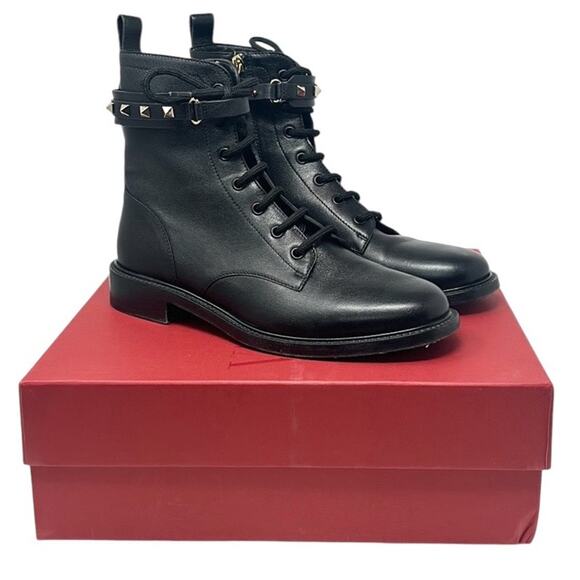 Valentino Garavani Rockstud Combat Boots Moto Leather Shoes Black Size 39.5 - Picture 1 of 13